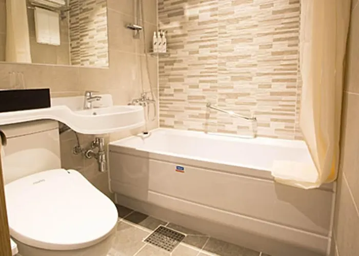 Dormy Express Insadong Hotel 3*